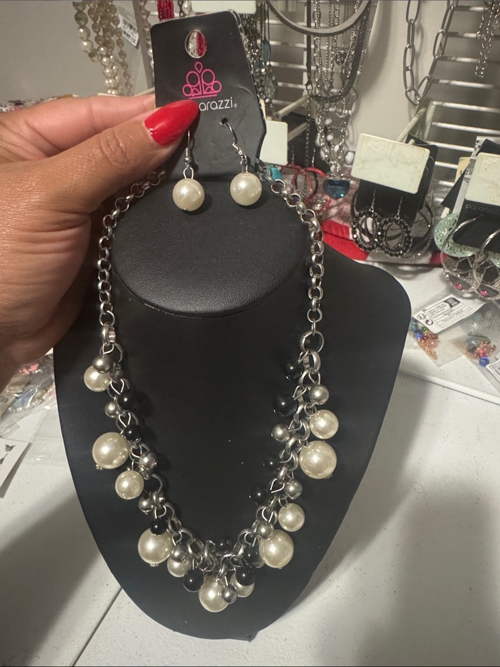 paparazzi Silver Chain Necklace with White Pearls and Black Accents